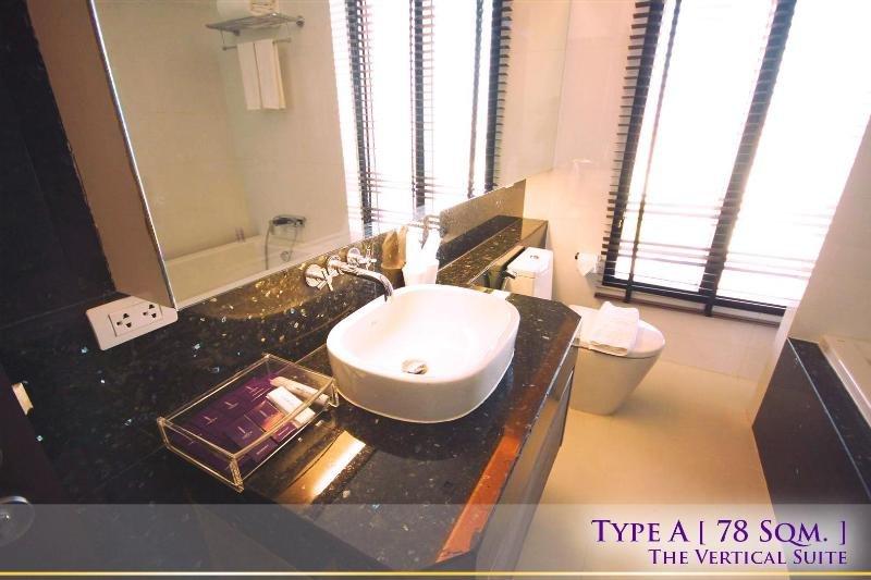 Lumen Srinakarin 5* Bangkok