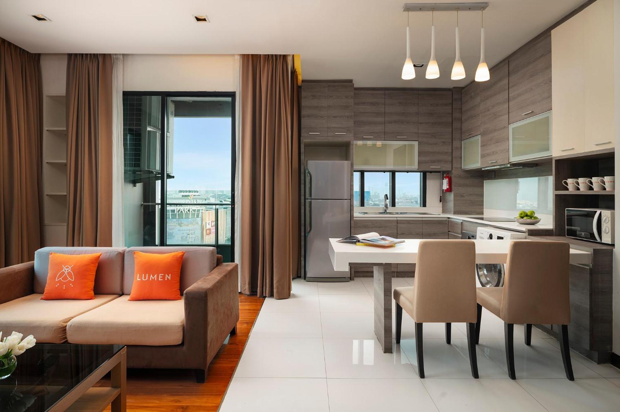 Khách sạn Lumen Srinakarin Bangkok