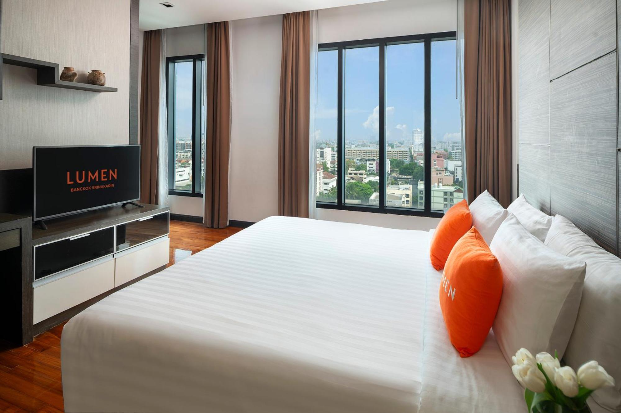 Khách sạn Lumen Srinakarin Bangkok